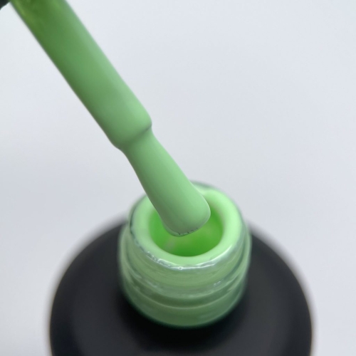 Gel lack 28